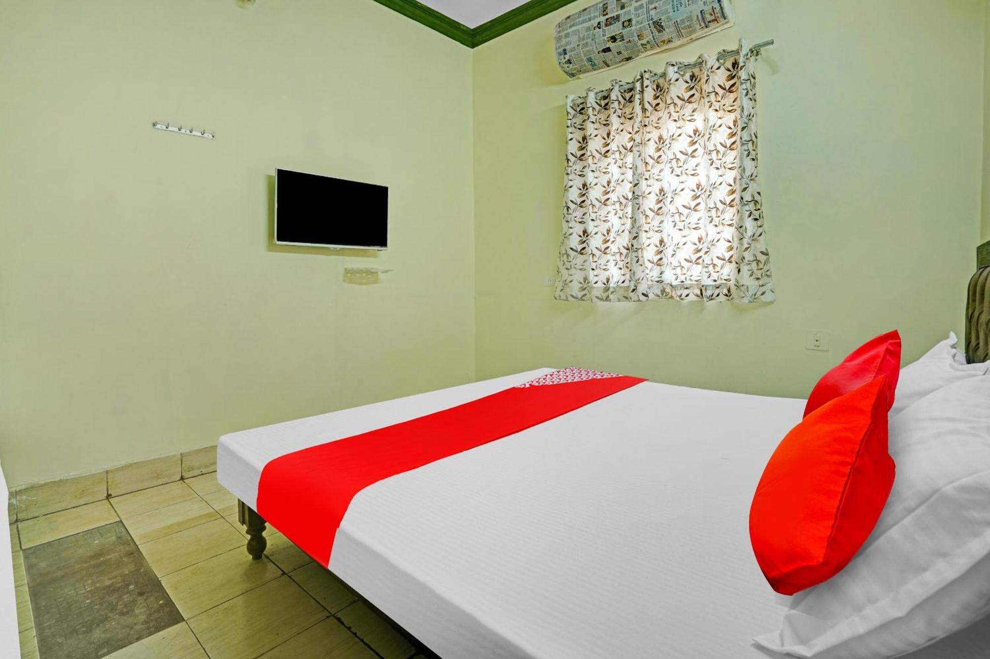 Hotel O B N Palace Rāipur Kültér fotó